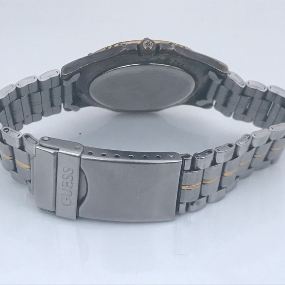 Guess Men Watch Analog Silver Gold Tone WristWatch - Picture 8 of 8